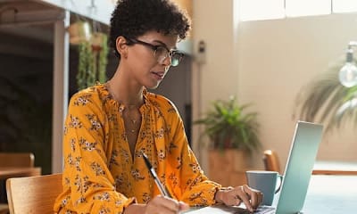 The 25 Best Online Community Colleges