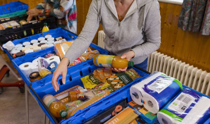 Card Thumbnail - Syracuse University Students Can Donate Food to Reduce Library Fees