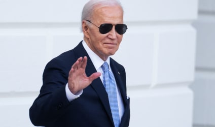 Card Thumbnail - Biden Admin Launches $50M FAFSA Completion Initiative