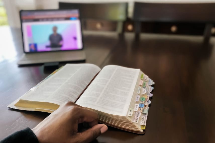 Online Christian Colleges 2022 | Affordable Colleges Online