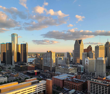 Detroit, Michigan at dusk