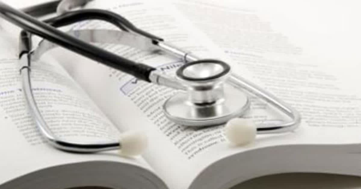 15 Books That Every Nurse Should Read