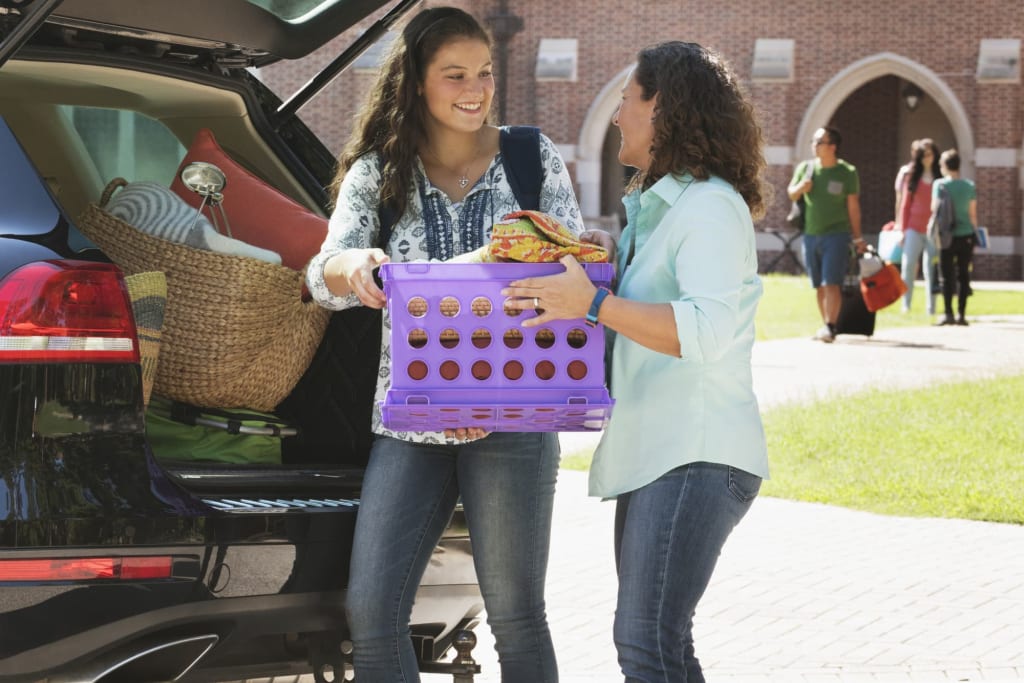 College MoveIn Day 8 Tips to Help You Prepare BestColleges
