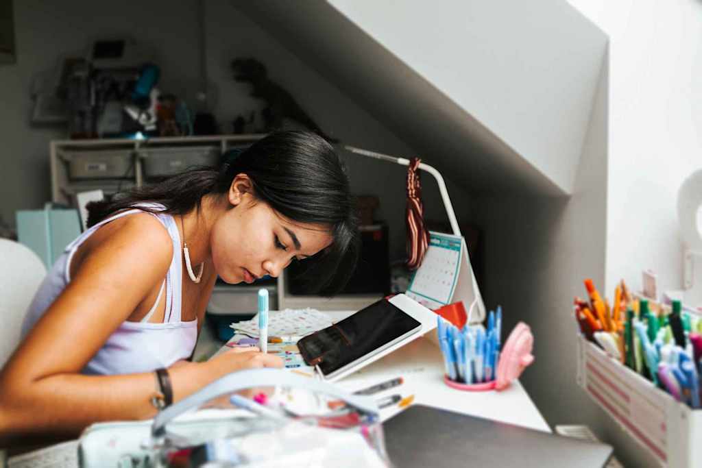 College Application Fees: What It Costs to Apply | BestColleges