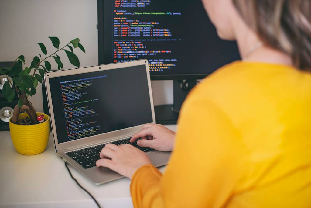 Freecodecamp review bestcolleges