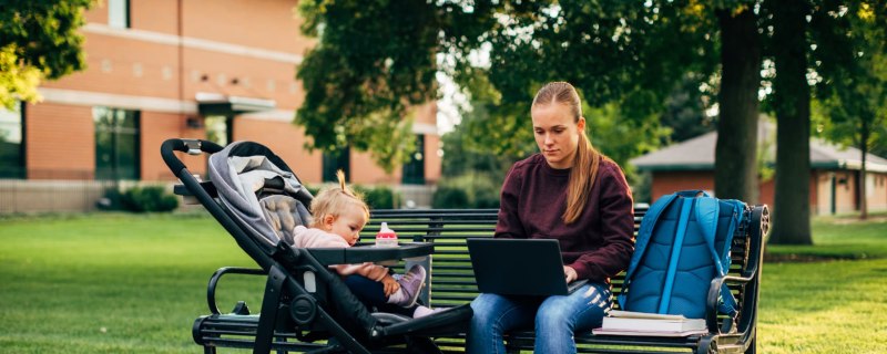 Advocacy Groups Want $500M to Help College Students Afford Child Care