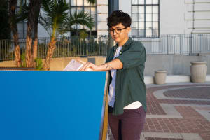Lower Trust Among Women, LGBTQ+ Students Entering Midterms
