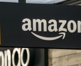 Card Thumbnail - Amazon Invests in Community College Bachelor’s Degree Programs