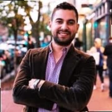Portrait of Bobby Bermudez
