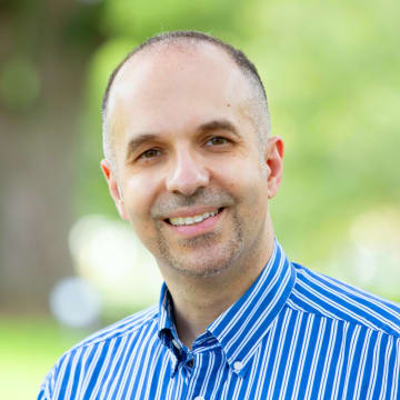 Portrait of Dr. Ashraf Esmail