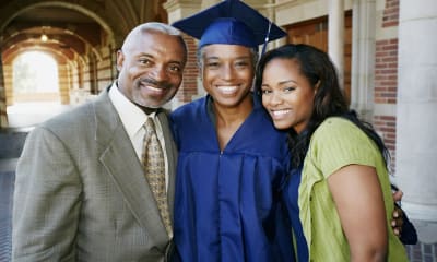 Does Living With Parents Affect Financial Aid?