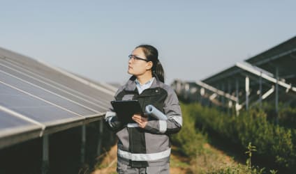 Card Thumbnail - What to Know About Being a Solar Energy Technician