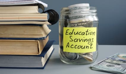 Card Thumbnail - 6 College Savings Accounts and How They Work