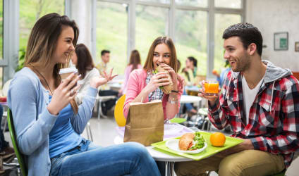 Card Thumbnail - How to Eat Healthy on a College Meal Plan