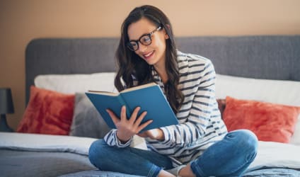 Card Thumbnail - 10 Books to Read Before College That’ll Set You Up for Success