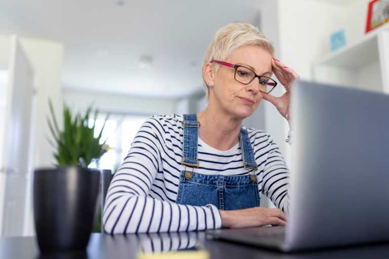 7 Tips for Spotting Fake College Degrees and Unaccredited Colleges