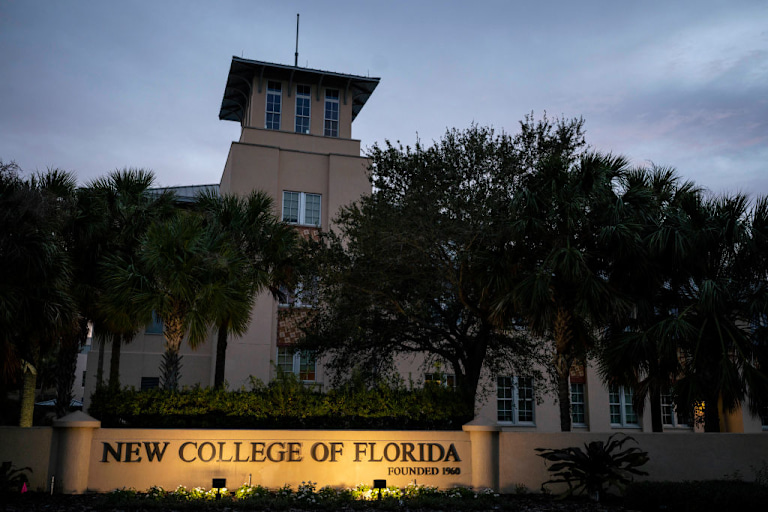 New College of Florida Trashes Library Books, Clears Gender Studies Program Shelves