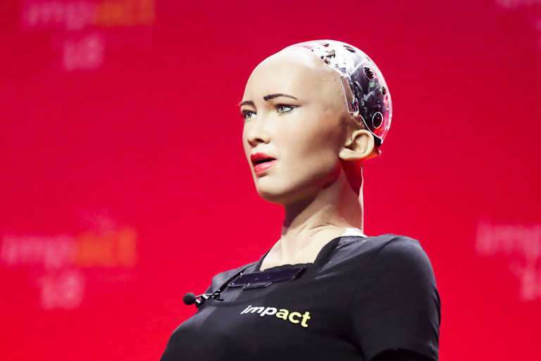 Meet Sophia, Your Robot Commencement Speaker