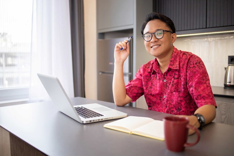 How to Become a Product Manager