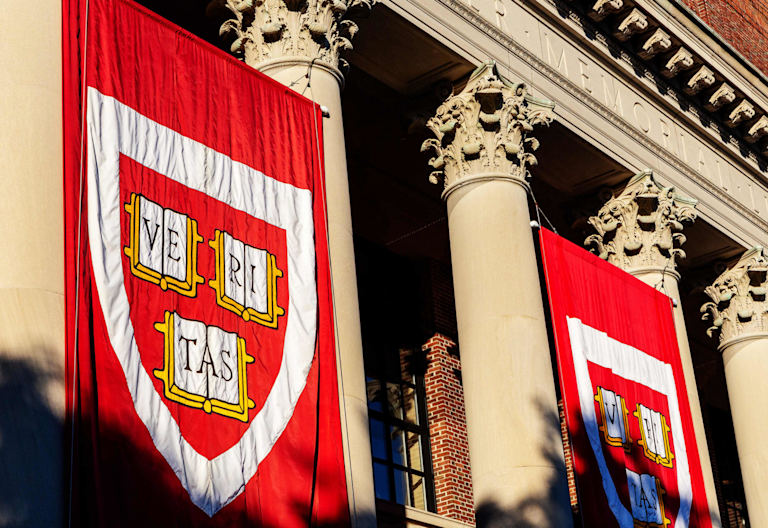 Harvard Reinstates Standardized Testing