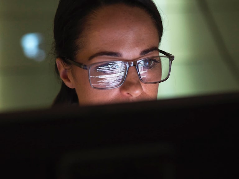 As AI Replaces Jobs, Here Is the Impact It Will Have on College Women