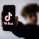 Card Thumbnail - College TikTok Gives Inside Look at Student Experience