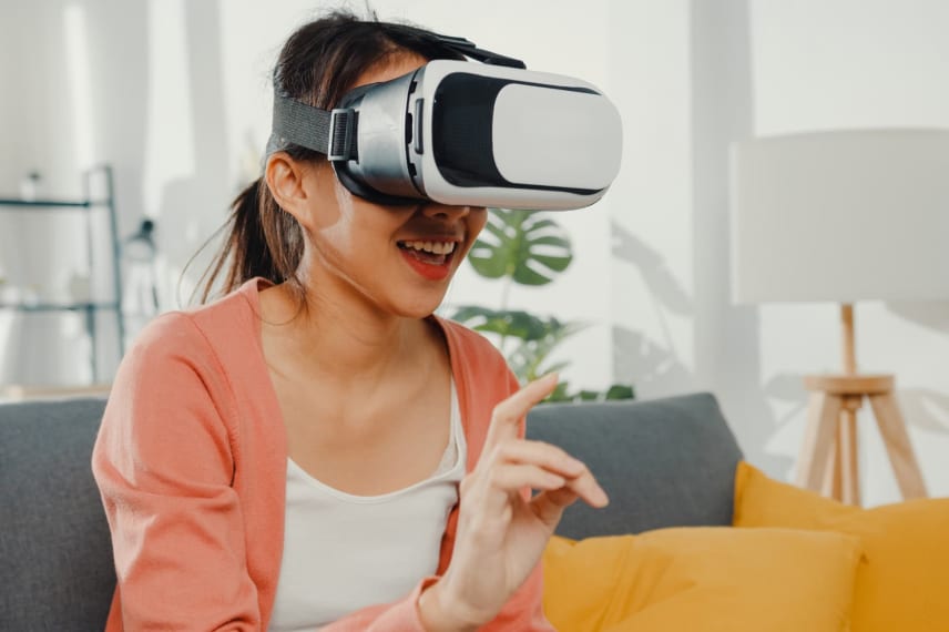 What Are Virtual Reality Classrooms?