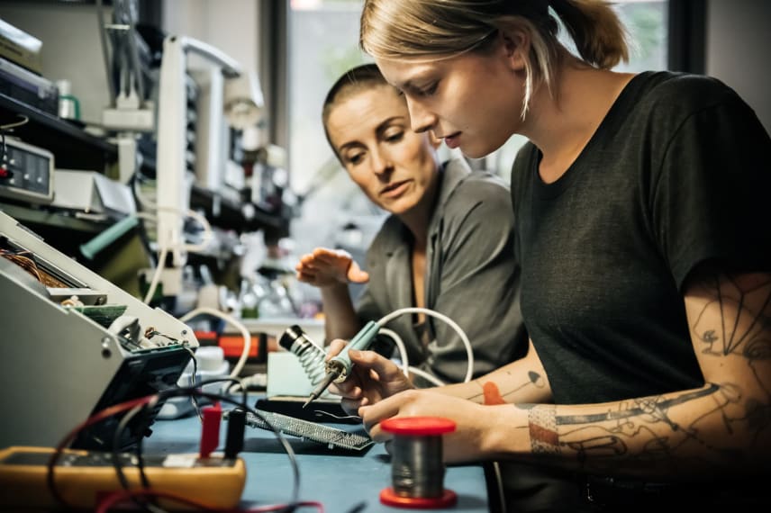 Online Electrical Engineering Degrees 2021