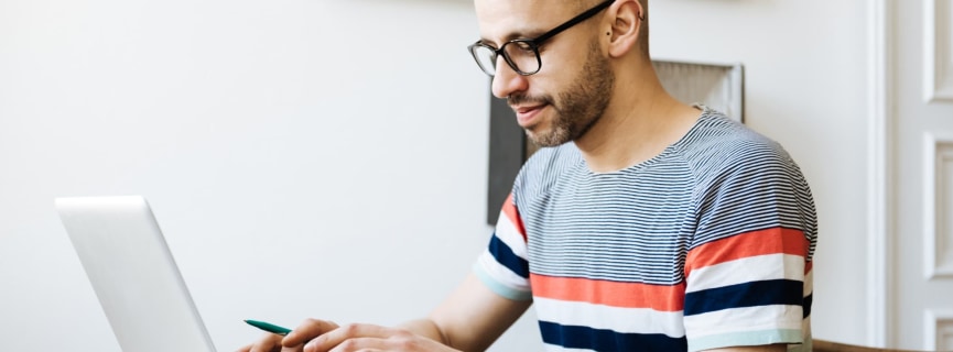Bridge the Gap: How to Handle Employment Gaps on Your Resume