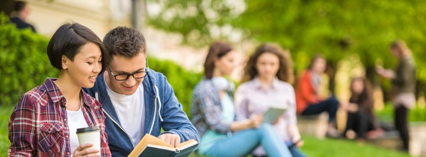 The 10 Best Colleges for Dating in 2022
