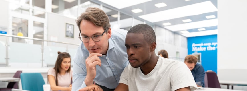 Ask a Professor: What Is a University Writing Center and Should You Use It?