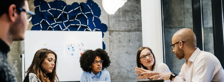 How To Earn a Business Communication Certificate