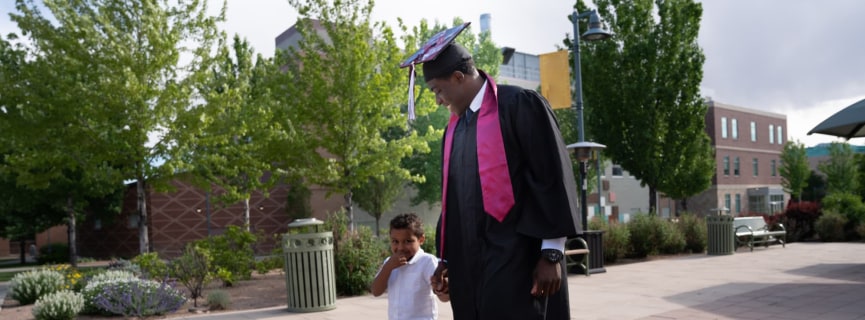 9 Ways Dads Can Afford Going Back to School