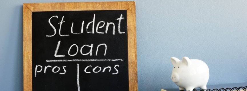 Guía del estudiante sobre préstamos universitarios