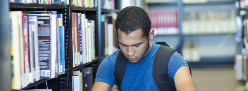 College Scholarships for DACA and Undocumented Students