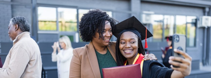 How I Learned to Balance Family and Academics While Pursuing College