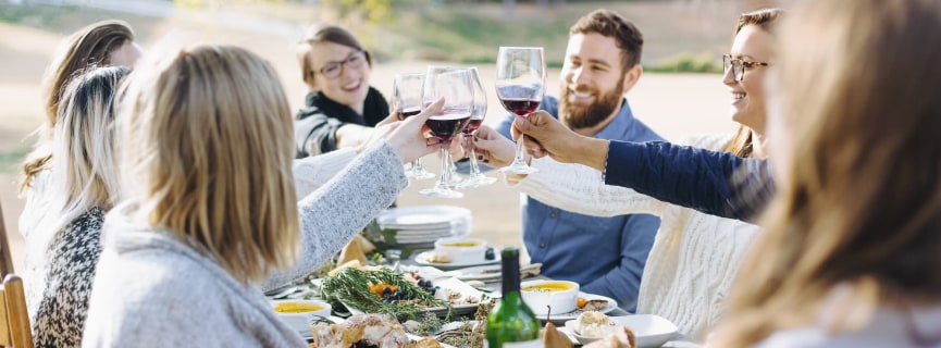 11 Fun Friendsgiving Ideas for College Students