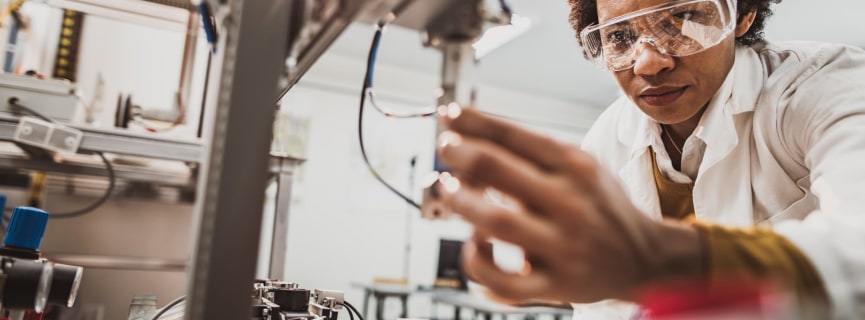 Modern Black Inventors Make History