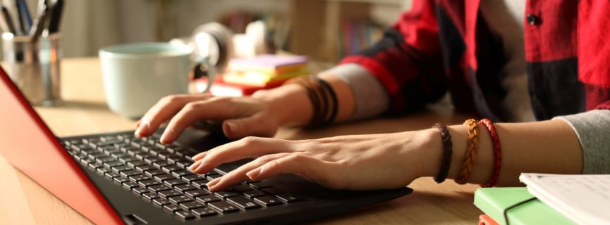 My Top 7 Tips for Finding College Scholarships in High School