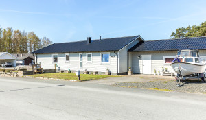 Grenvägen 1