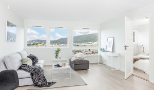 Frydenbølien 8
