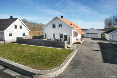 sålda hus i lilla edet