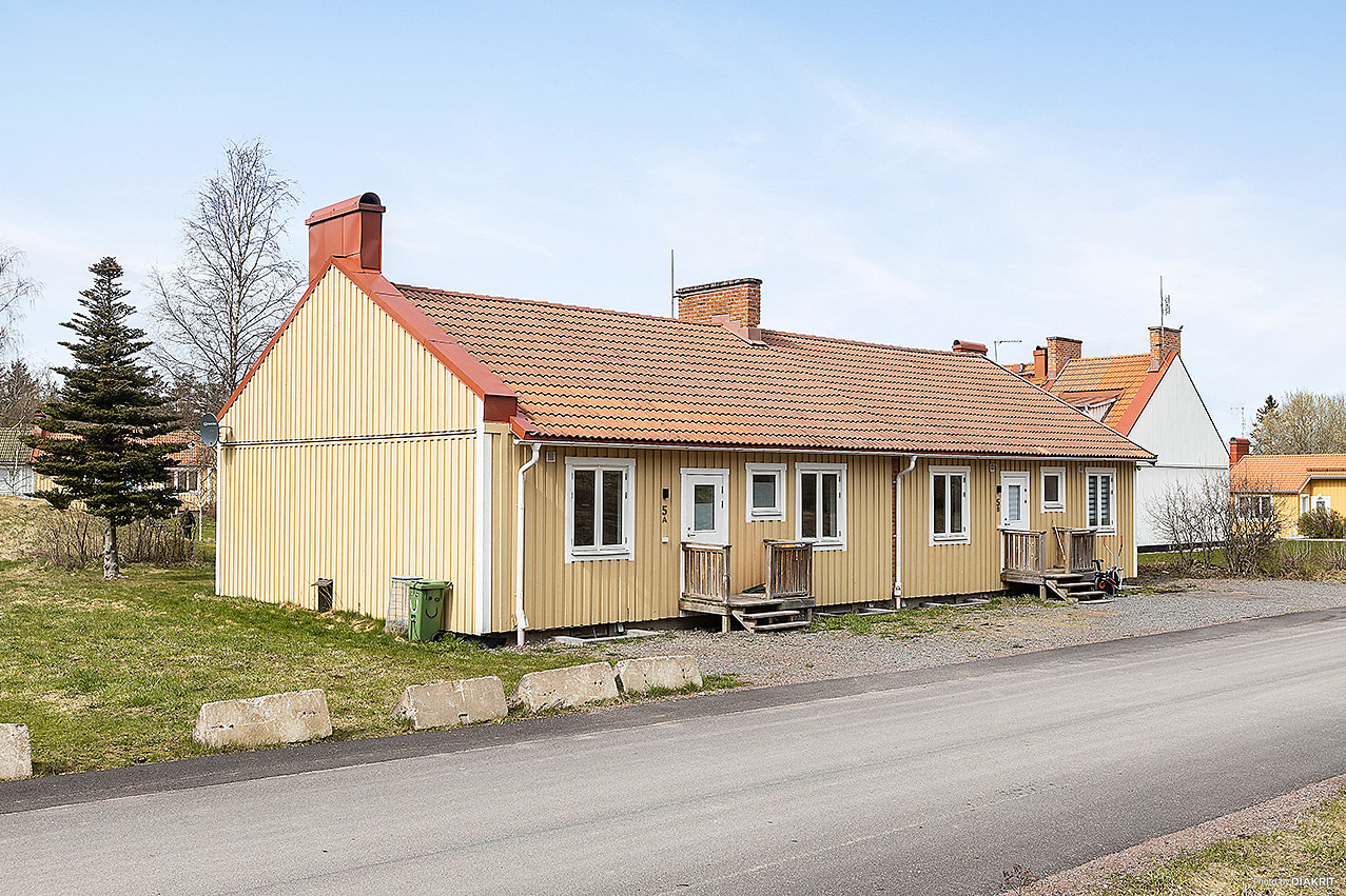 Översiktsbild av bostaden Orrvägen 5, Vålberg