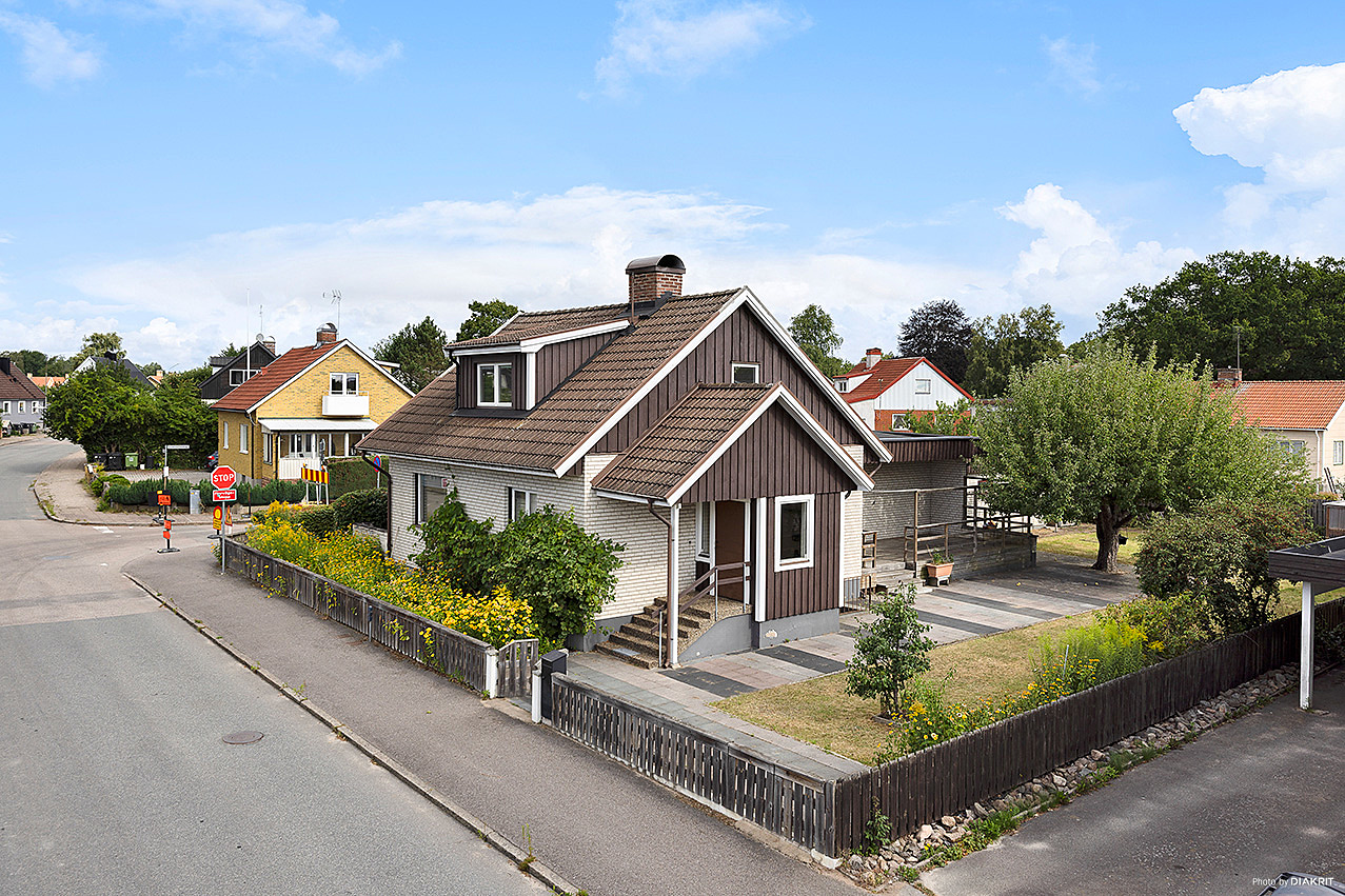 Översiktsbild av bostaden Långkroksvägen 10, Hässleholm