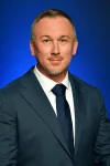 Chris Jones headshot