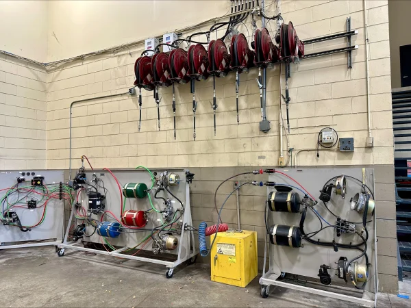 Equipment used by apprentices during hands‑on training sessions.