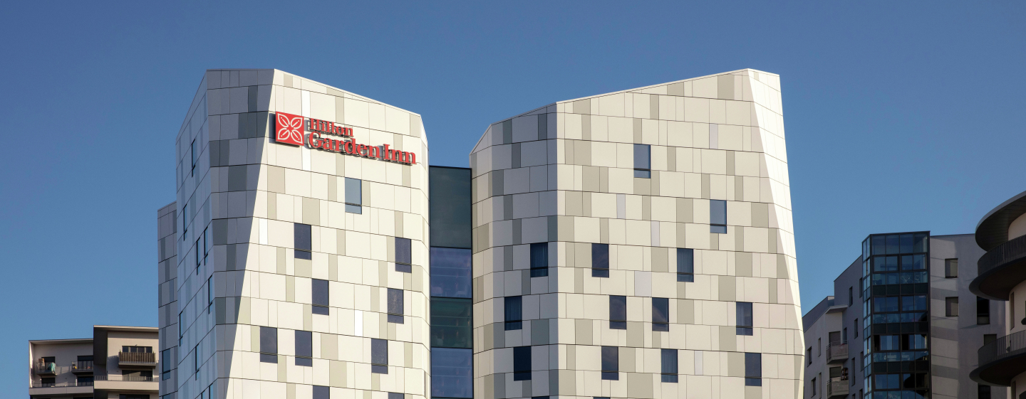 https://res.cloudinary.com/hilton-asset-cache/image/upload/t_MODx%20- Mobile Masthead/t_MODx - Masthead Mobile/v1572354807/Imagery/Property%20Photography/Hilton%20Garden%20Inn/O/ORYMAGI/Hotel%20Exterior%20View.jpg