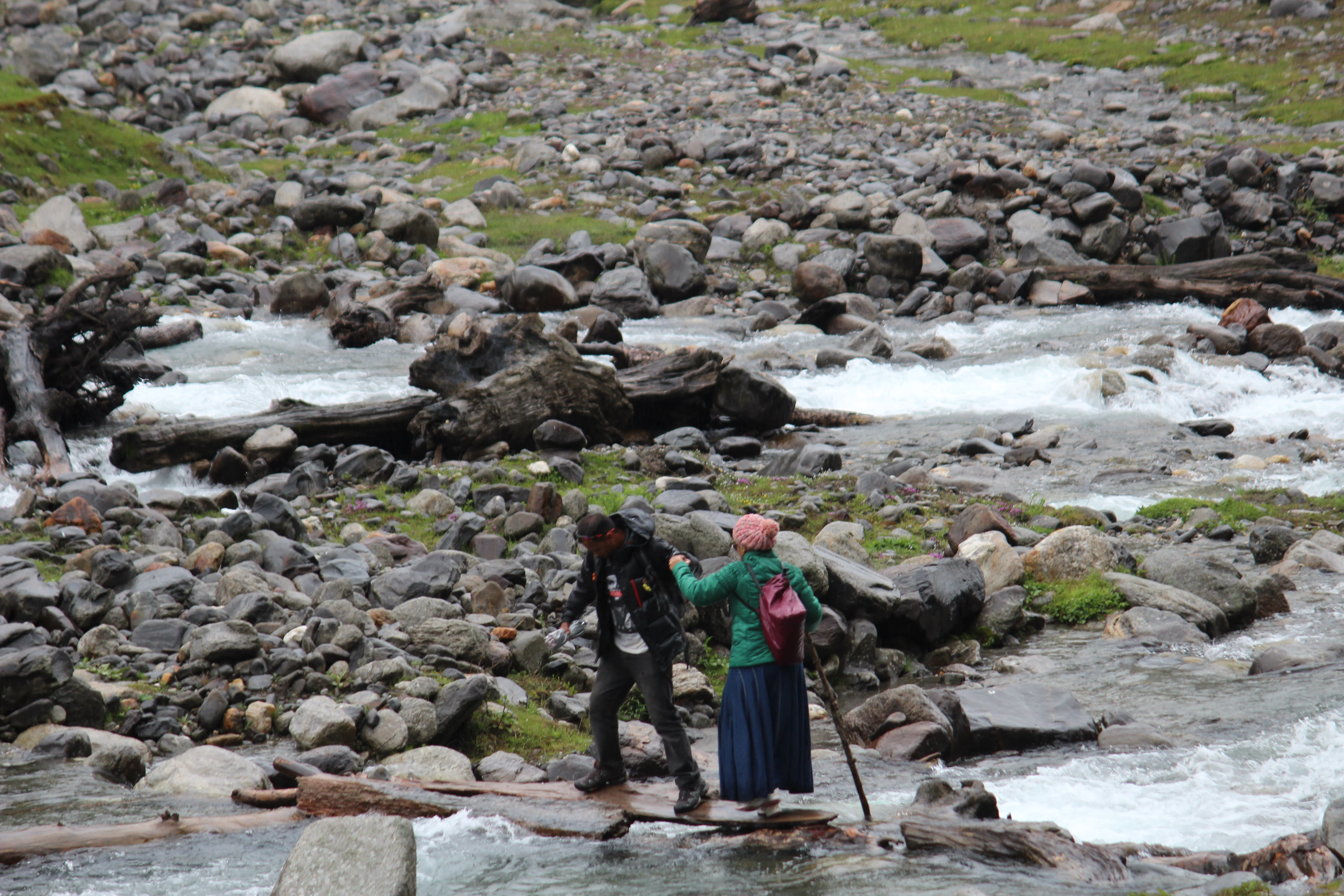 Hampta Pass Trek Photo Journey Himalayan Climber