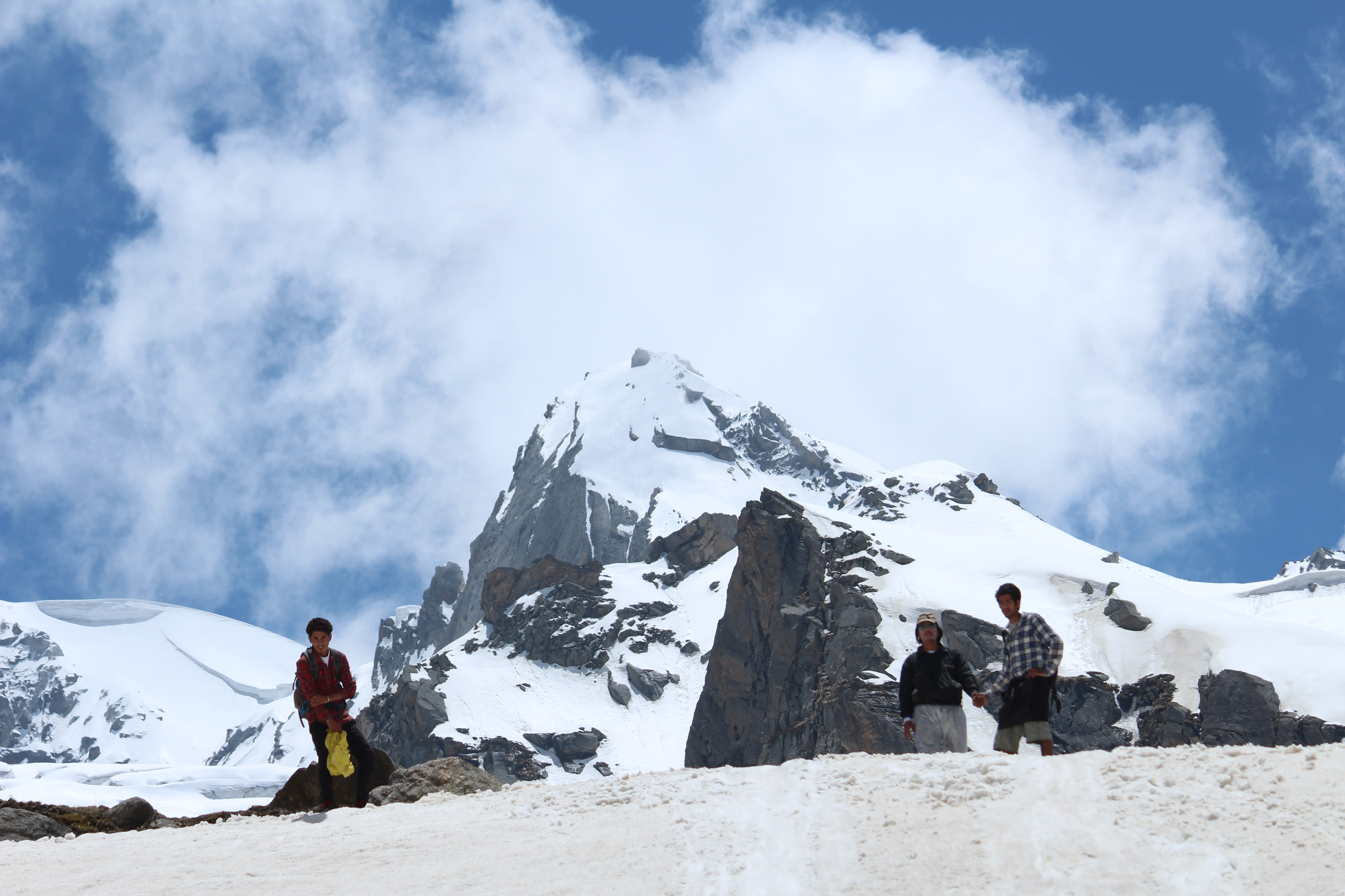 Hampta Pass Trek Photo Journey Himalayan Climber