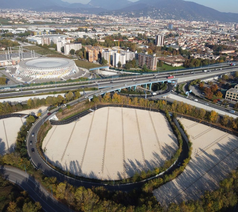 Parcheggio Fiera Via Caprera